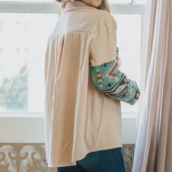 THE SHASTA LADIES AZTEC PRINT CORDUROY SHACKET - Picture 9 of 12